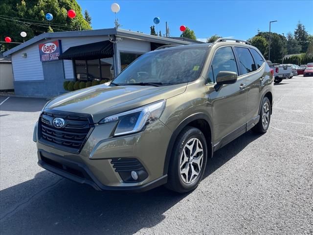 2023 Subaru Forester Premium