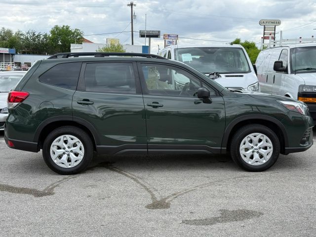 2023 Subaru Forester Base