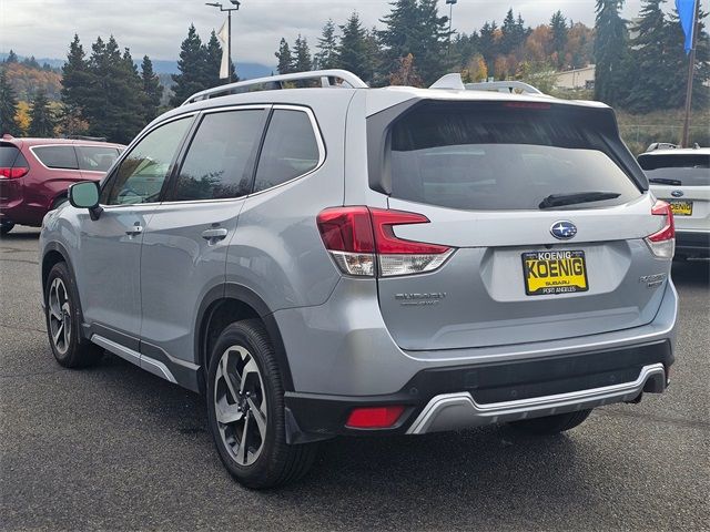 2023 Subaru Forester Touring