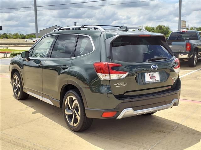 2023 Subaru Forester Touring