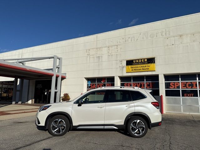 2023 Subaru Forester Touring