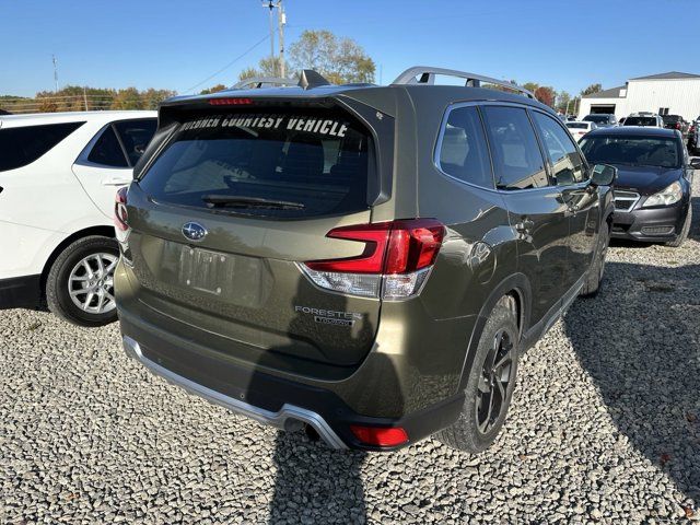 2023 Subaru Forester Touring