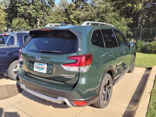 2023 Subaru Forester Touring