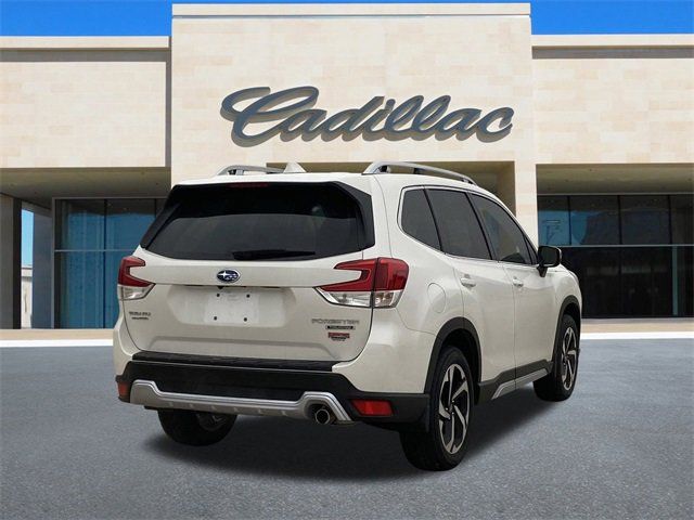 2023 Subaru Forester Touring