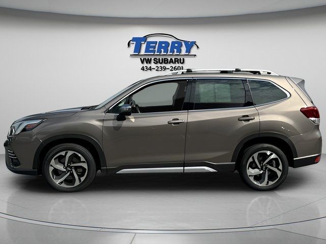 2023 Subaru Forester Touring