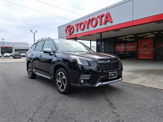 2023 Subaru Forester Touring