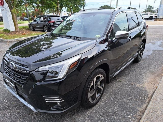 2023 Subaru Forester Touring