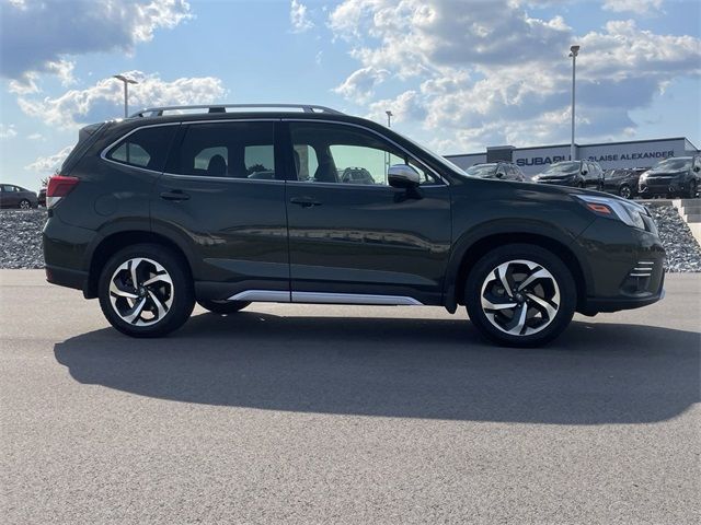 2023 Subaru Forester Touring