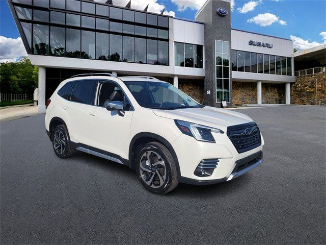 2023 Subaru Forester Touring