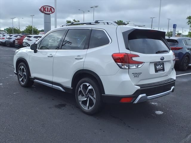 2023 Subaru Forester Touring