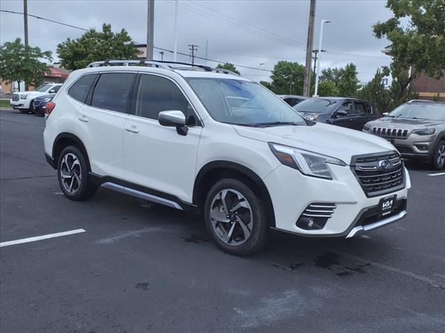 2023 Subaru Forester Touring