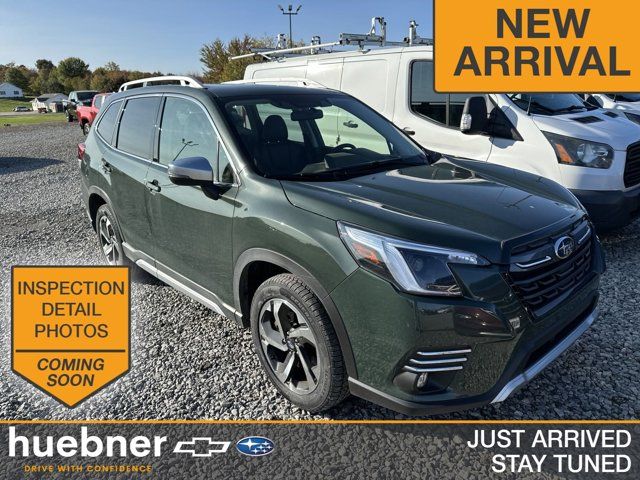 2023 Subaru Forester Touring