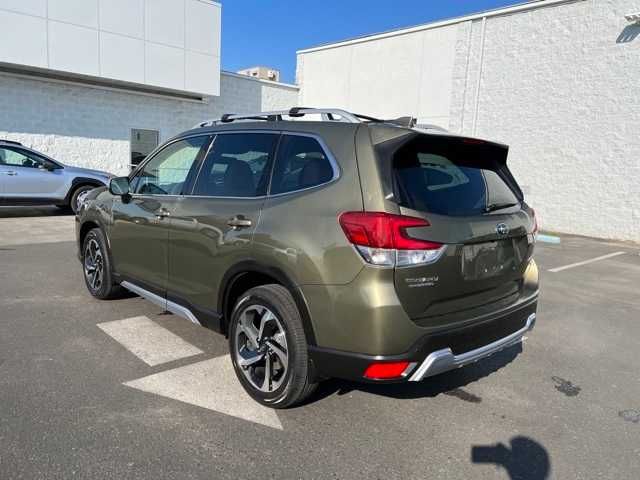 2023 Subaru Forester Touring