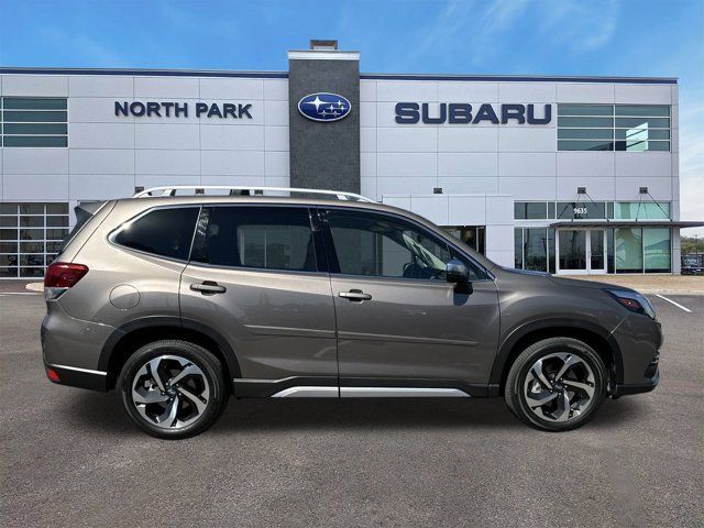 2023 Subaru Forester Touring