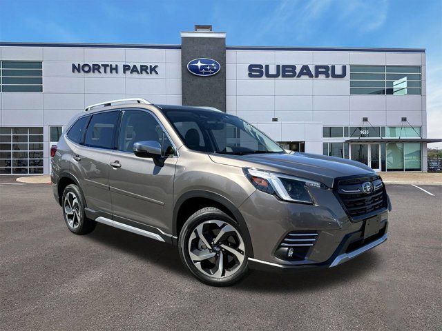 2023 Subaru Forester Touring