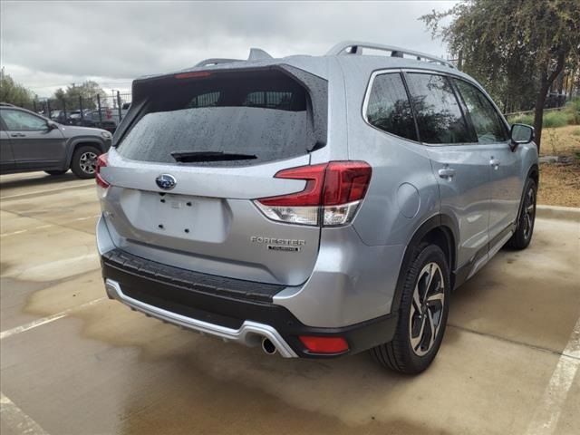 2023 Subaru Forester Touring