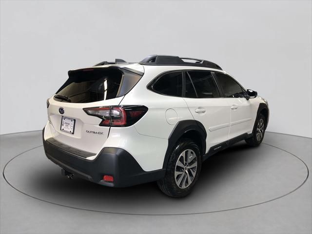 2023 Subaru Outback Base