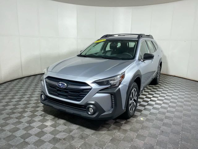 2023 Subaru Outback Base