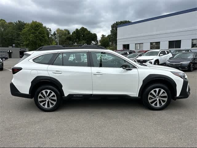 2023 Subaru Outback Base