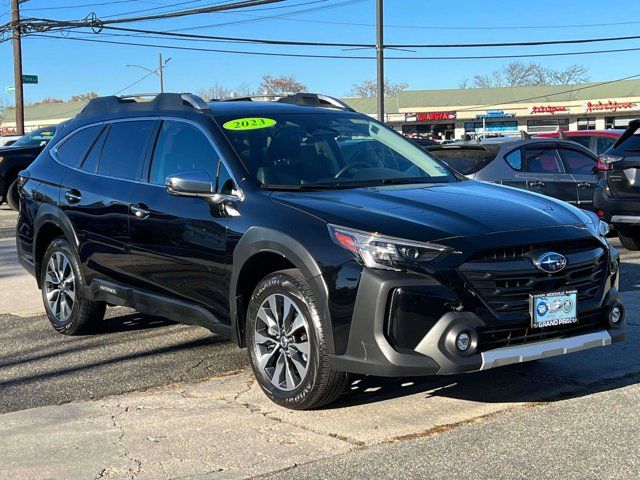 2023 Subaru Outback Touring