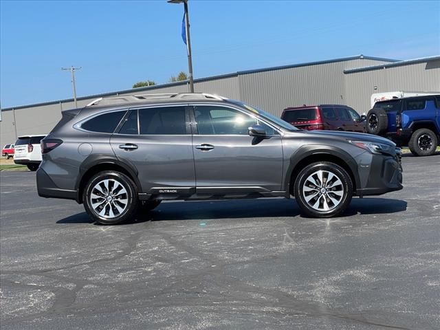 2023 Subaru Outback Touring