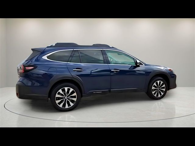 2023 Subaru Outback Touring