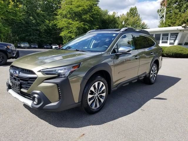 2023 Subaru Outback Touring