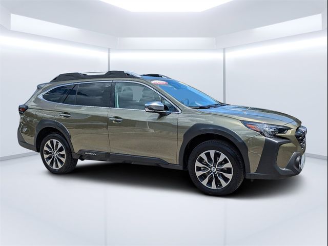 2023 Subaru Outback Touring