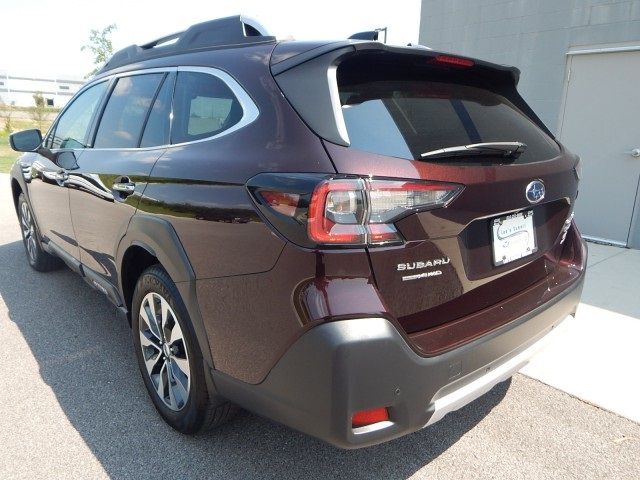 2023 Subaru Outback Touring