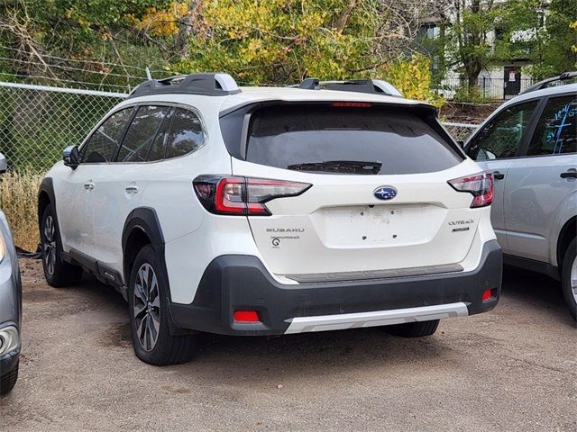 2023 Subaru Outback Touring