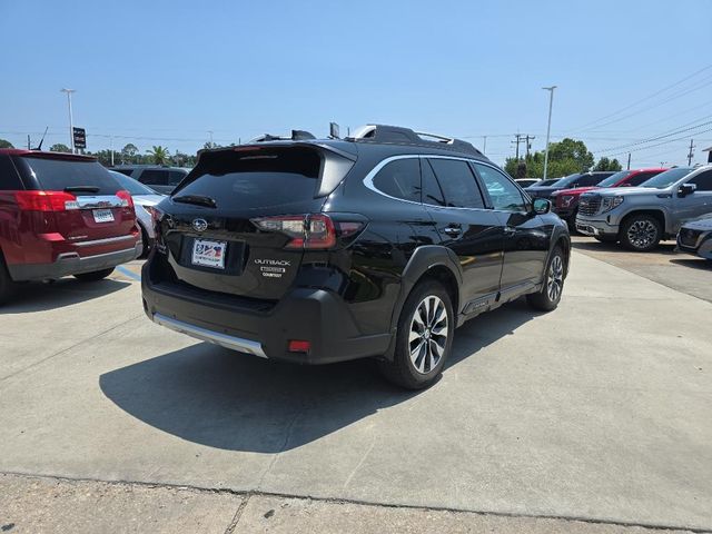 2023 Subaru Outback Touring