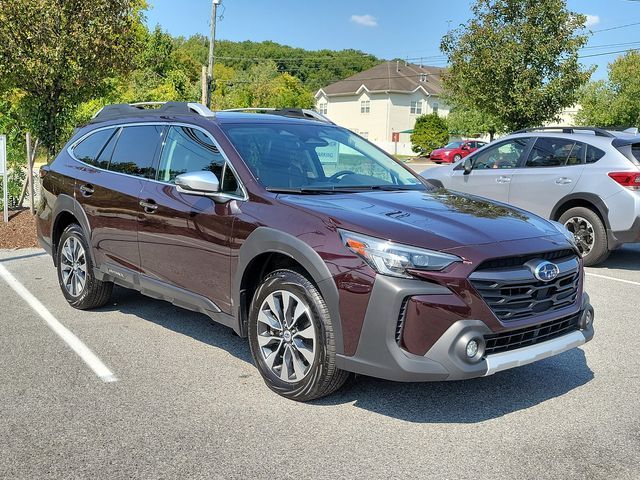 2023 Subaru Outback Touring