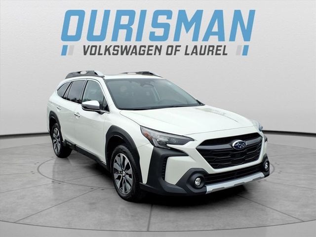 2023 Subaru Outback Touring