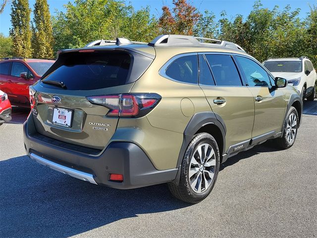 2023 Subaru Outback Touring