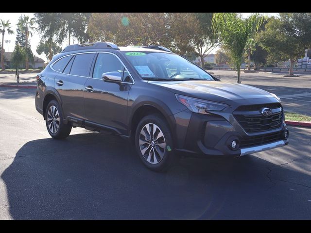 2023 Subaru Outback Touring