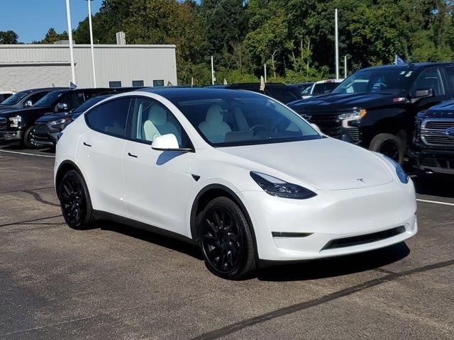 2023 Tesla Model Y Long Range