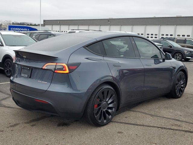 2023 Tesla Model Y Performance