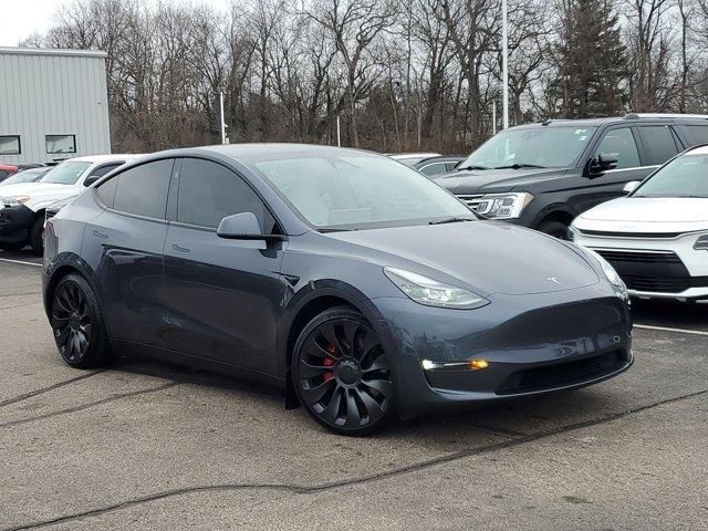 2023 Tesla Model Y Performance