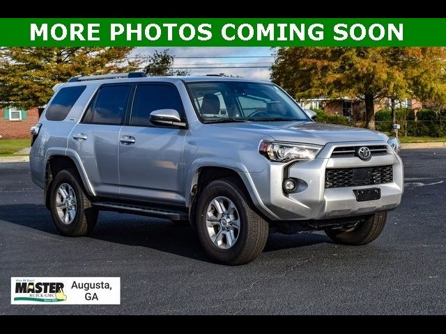 2023 Toyota 4Runner SR5