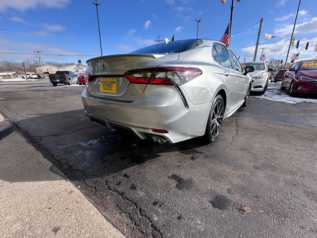 2023 Toyota Camry SE