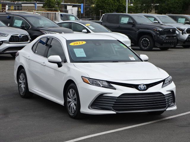 2023 Toyota Camry Hybrid LE