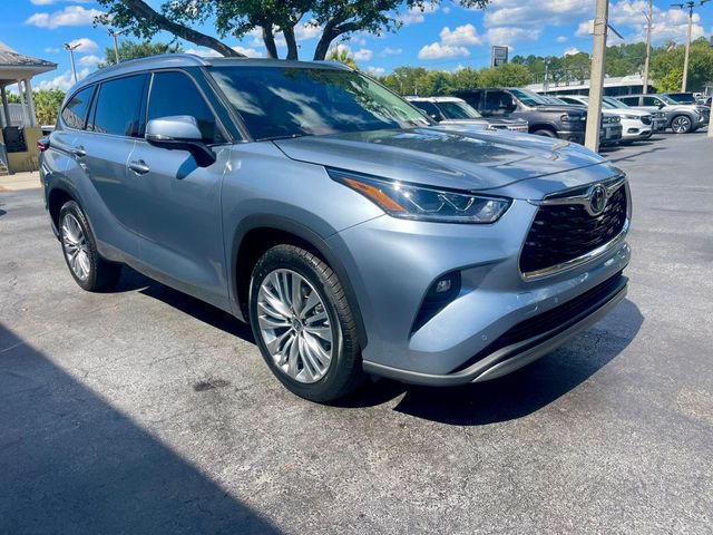 2023 Toyota Highlander Platinum