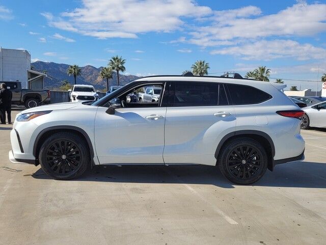 2023 Toyota Highlander XSE