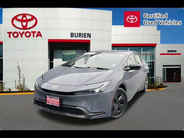 2023 Toyota Prius LE