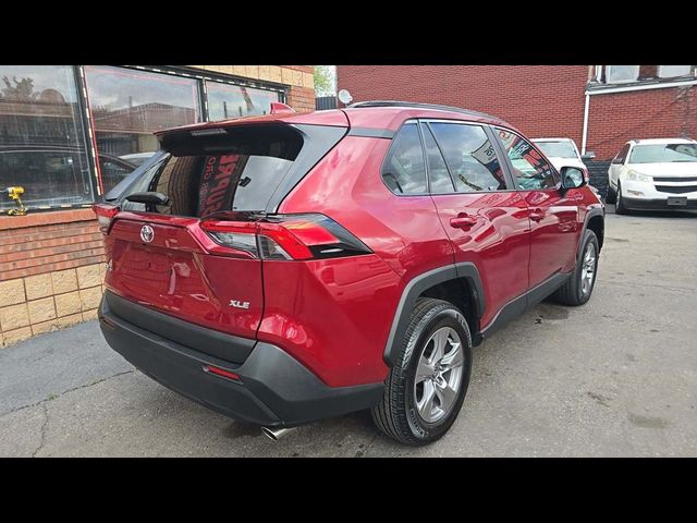 2023 Toyota RAV4 XLE