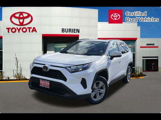 2023 Toyota RAV4 XLE