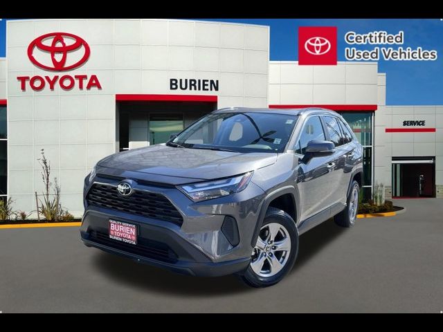 2023 Toyota RAV4 XLE