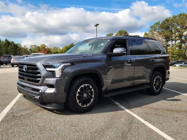 2023 Toyota Sequoia SR5