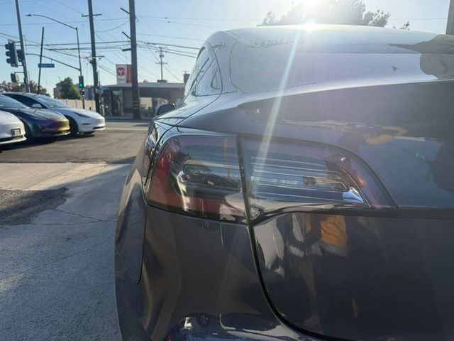 2023 Tesla Model 3 Base
