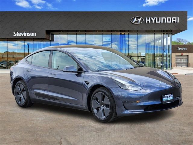 2023 Tesla Model 3 Base